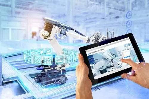 智能工廠絕非簡單的智能化與互聯(lián)網(wǎng)信息服務